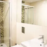 Rose And Aparthotel Praga