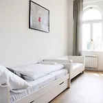 Rose And Aparthotel Praga