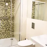 Rose And Apart-hotel