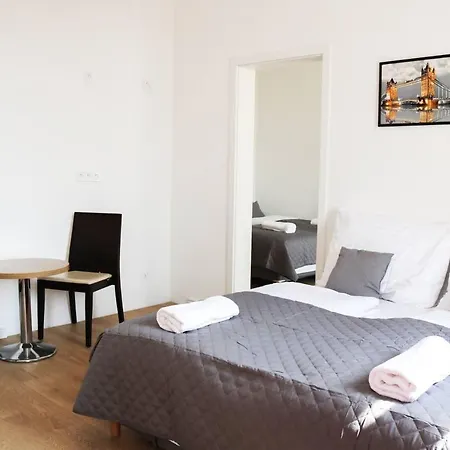 Aparthotel Rose And
