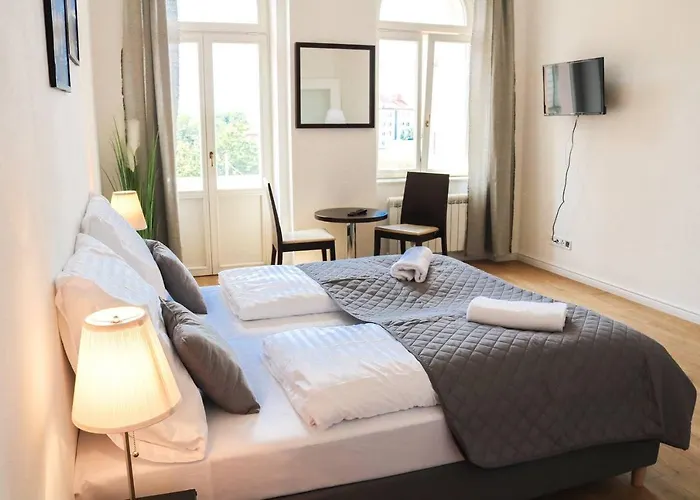 Aparthotel Rose And Prag